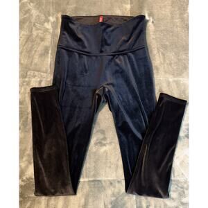 Spanx Black Velvet Leggings Women’s Size Medium